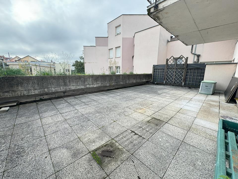 SARREGUEMINES - F3 de 70m2 + 40m2 terrasse et cave